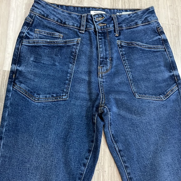 Womans Kensie Jeans (Vintage Luxe) The Savannah High Rise Flare Crop Size 6/28 - Picture 2 of 7